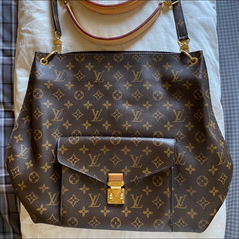Louis Vuitton Monogram Metis Hobo Bag